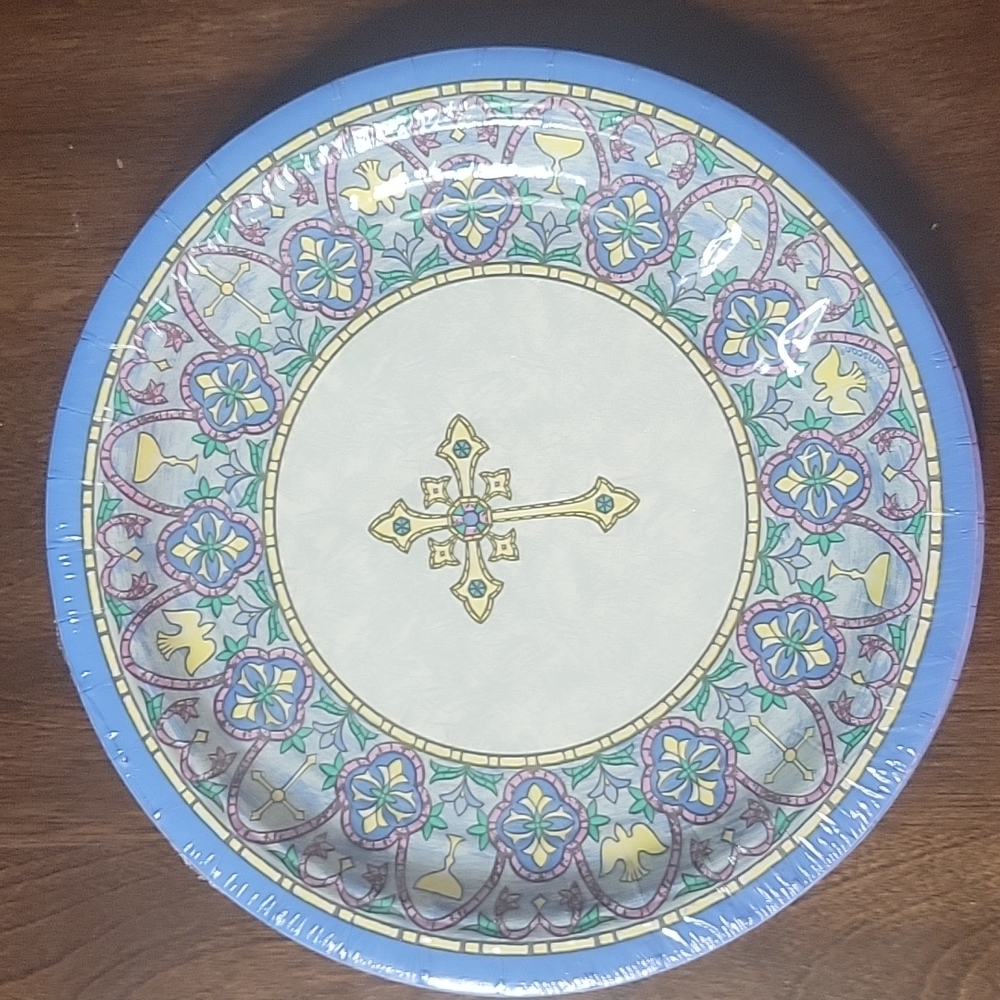 ✨️💲2️⃣ ✨️NEW-Stained Glass Blue Cross 7 Inch Paper Plates (Pkg 18)